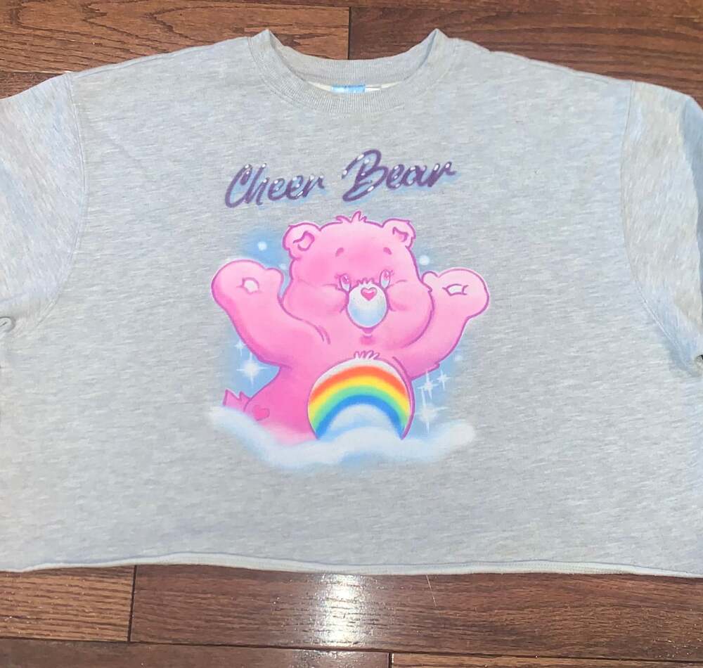 Care Bears Girls L‎ Gray Cropped Graphic Pullover Crewneck Sweatshirt